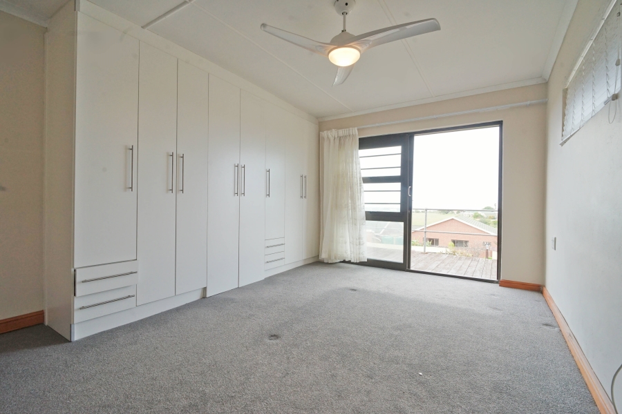 4 Bedroom Property for Sale in Kaysers Beach Eastern Cape